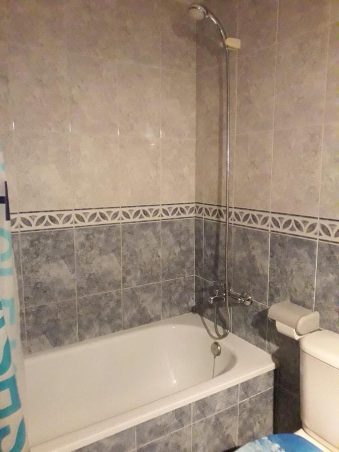 Apartamento Para 4-6 Personas En Larimar Салоу Экстерьер фото